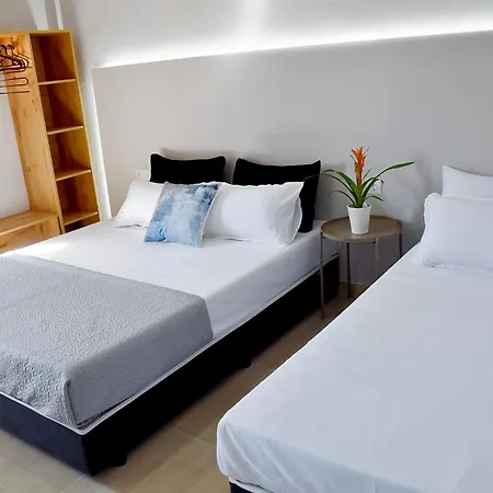 Room Nine 9 Beachfront Apartments Nea Kallikrateia Exterior photo