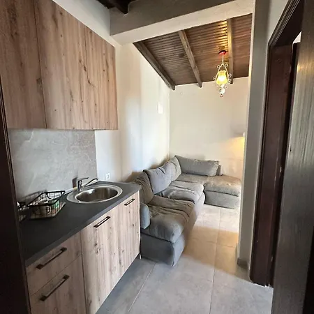 Room Nine 9 Beachfront Apartments Nea Kallikrateia Exterior photo